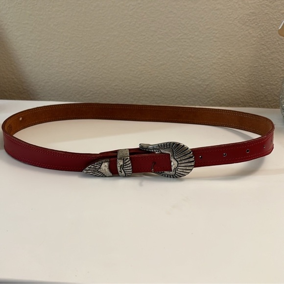 Western Red Belt - Picture 1 of 3